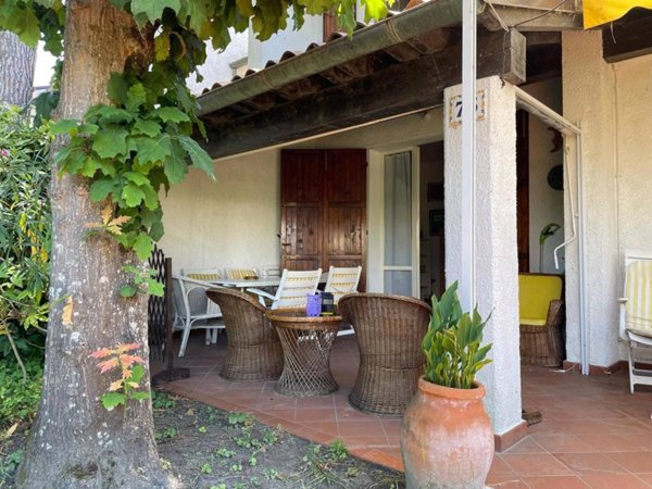 casa indipendente in vendita a Comacchio in zona Lido di Spina