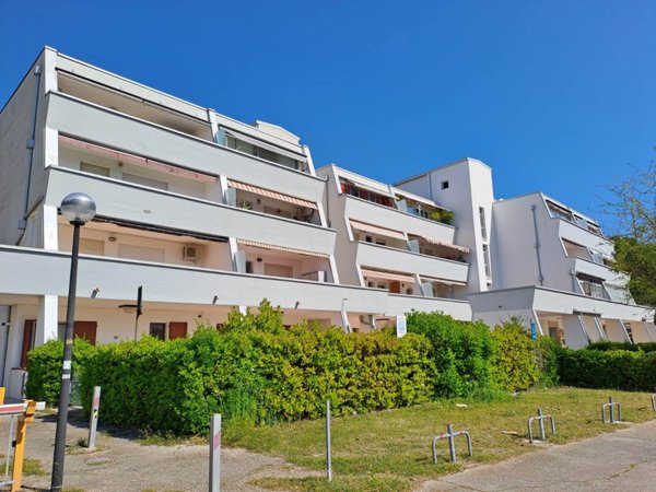 appartamento in vendita a Comacchio in zona Lido di Spina