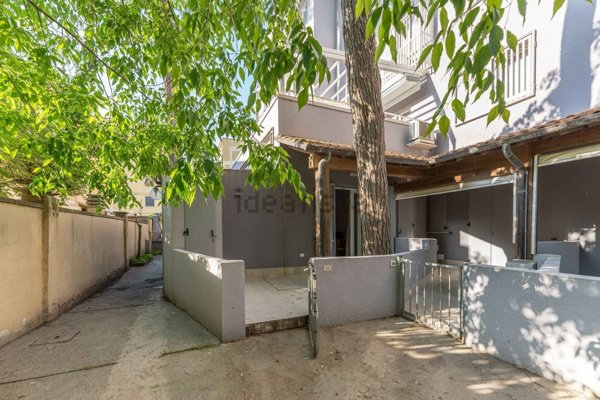 appartamento in vendita a Comacchio in zona Lido degli Estensi