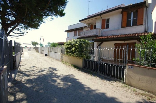 casa indipendente in vendita a Comacchio in zona Lido di Pomposa