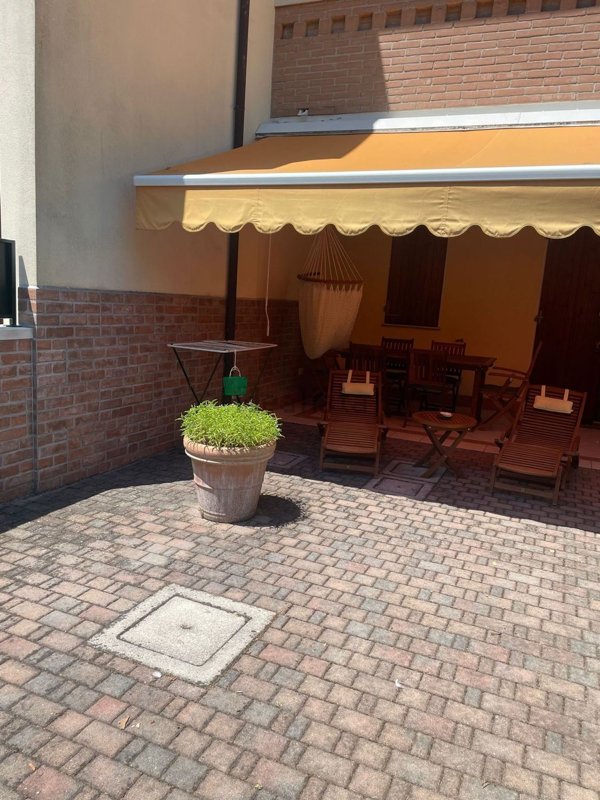 casa indipendente in vendita a Comacchio in zona Lido delle Nazioni