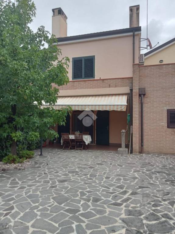 casa indipendente in vendita a Comacchio