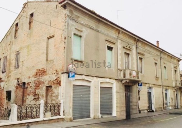 casa indipendente in vendita a Comacchio