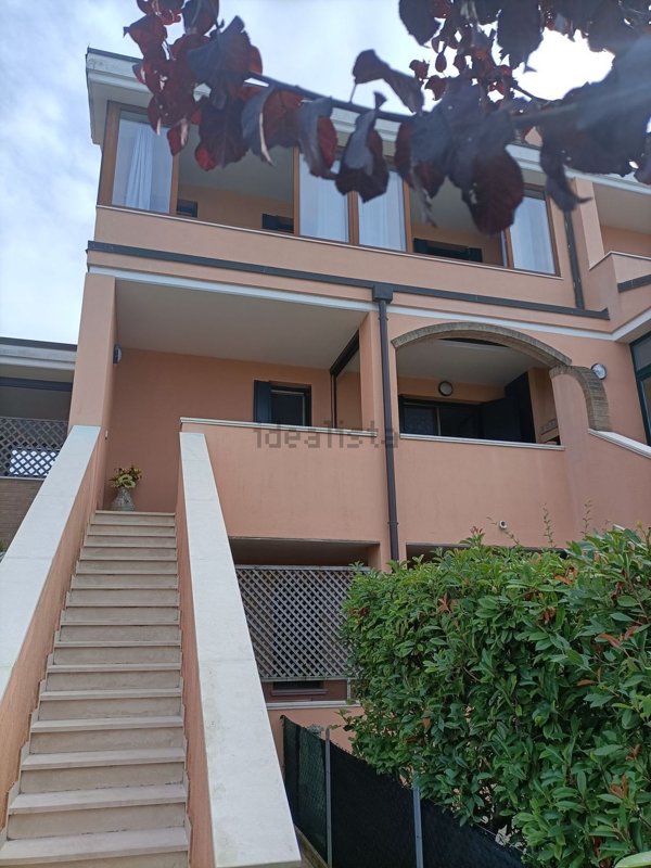 casa indipendente in vendita a Comacchio in zona Lido degli Estensi