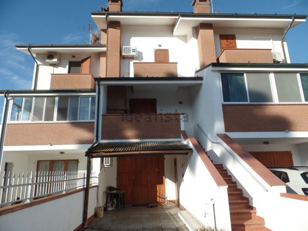 casa indipendente in vendita a Comacchio in zona San Giuseppe