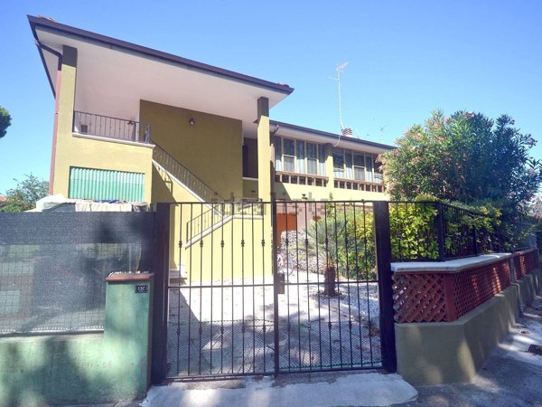 casa indipendente in vendita a Comacchio in zona Lido delle Nazioni