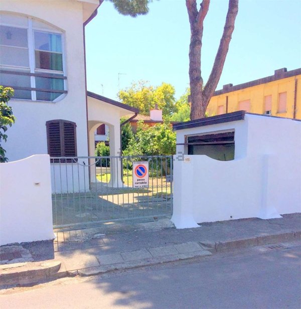 casa indipendente in vendita a Comacchio in zona Lido di Volano