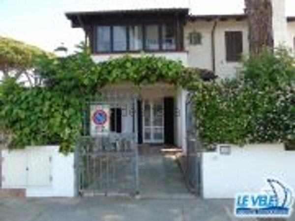 casa indipendente in vendita a Comacchio in zona Lido delle Nazioni