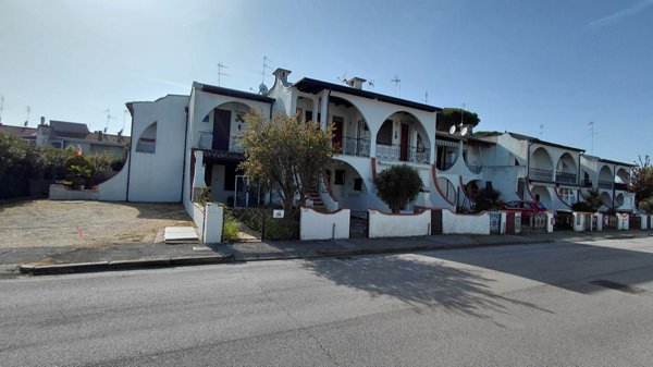 appartamento in vendita a Comacchio in zona Lido di Volano