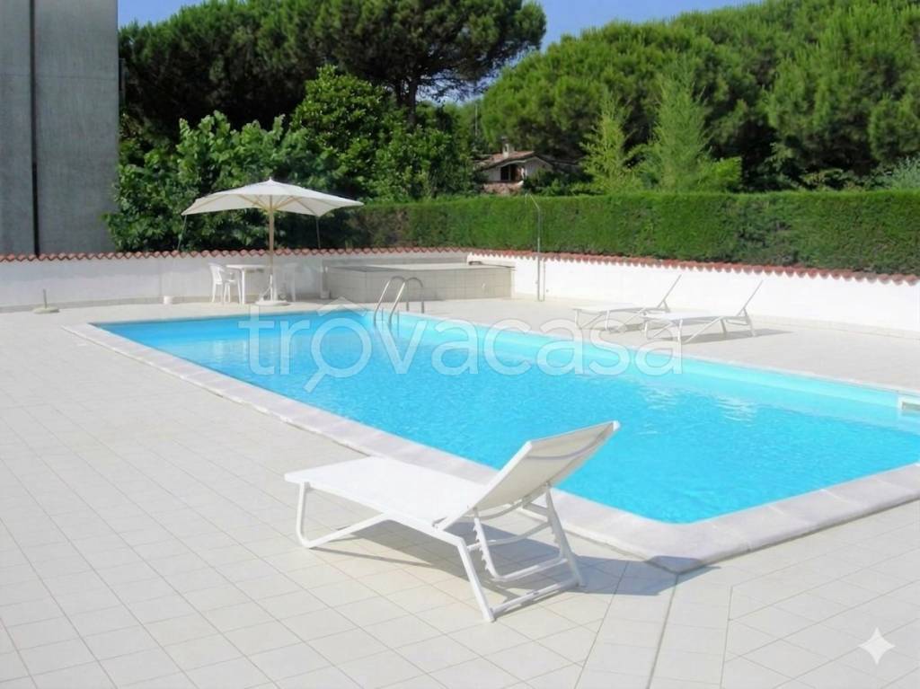 appartamento in vendita a Comacchio in zona Lido degli Scacchi