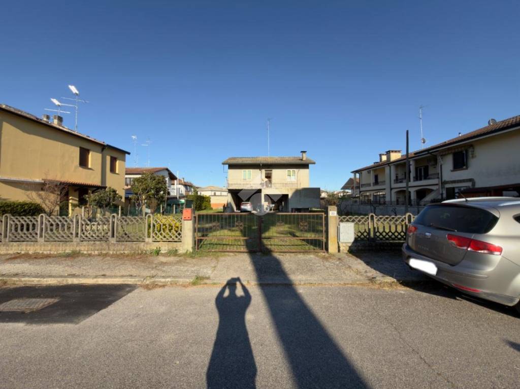 appartamento in vendita a Comacchio in zona Lido degli Estensi