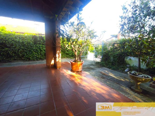 casa indipendente in vendita a Comacchio in zona Lido di Pomposa