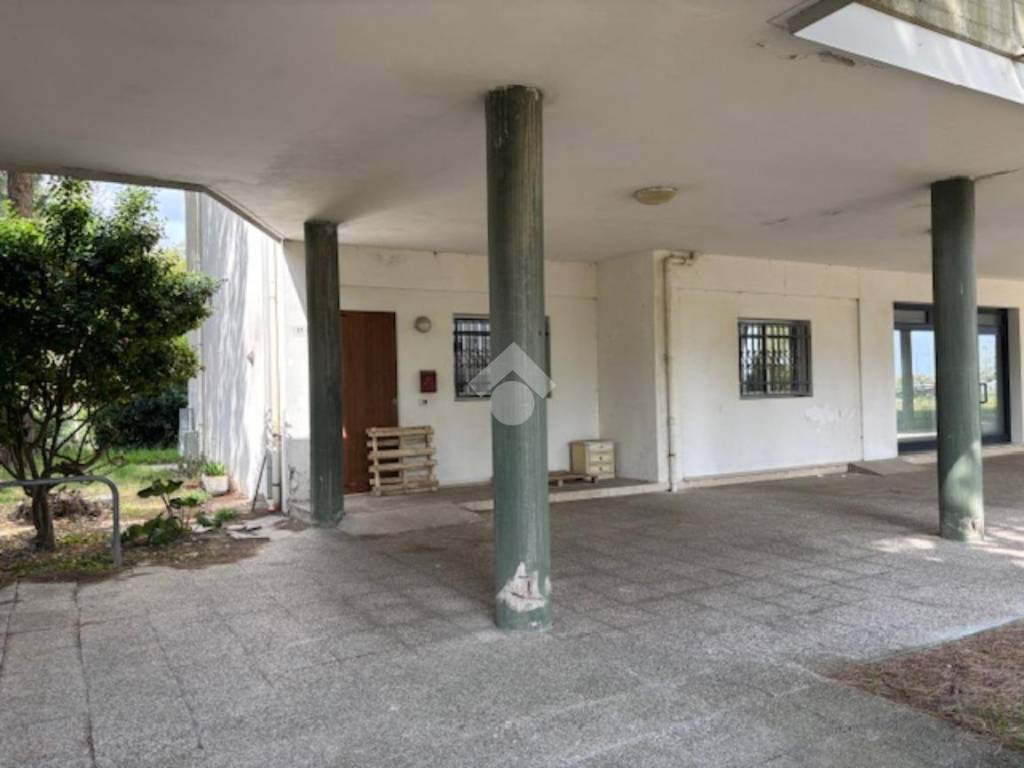 appartamento in vendita a Comacchio in zona Porto Garibaldi