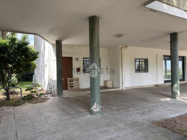 appartamento in vendita a Comacchio in zona Porto Garibaldi