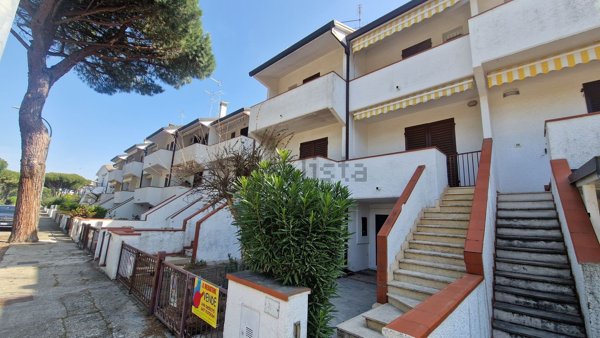 casa indipendente in vendita a Comacchio in zona Lido degli Estensi