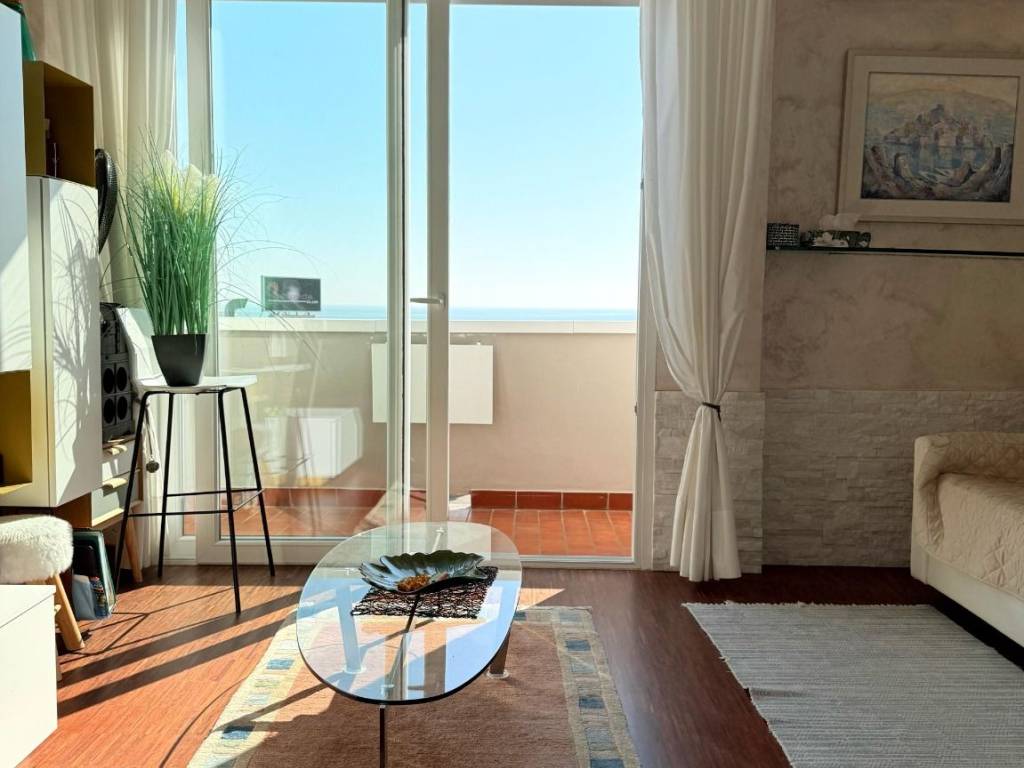 appartamento in vendita a Comacchio in zona Lido delle Nazioni