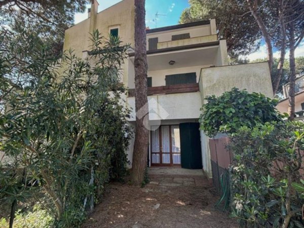 appartamento in vendita a Comacchio in zona Lido di Spina