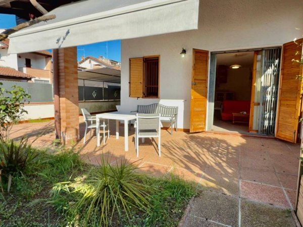 casa indipendente in vendita a Comacchio in zona Lido delle Nazioni