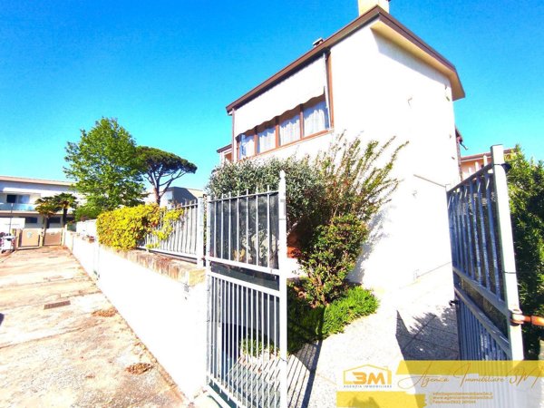 casa indipendente in vendita a Comacchio in zona Lido di Pomposa