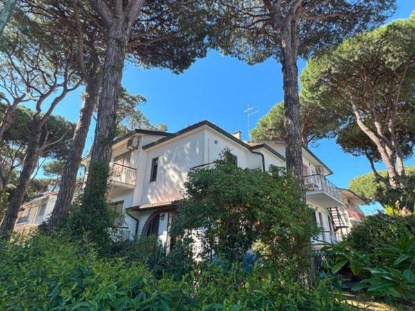 casa indipendente in vendita a Comacchio in zona Lido di Spina