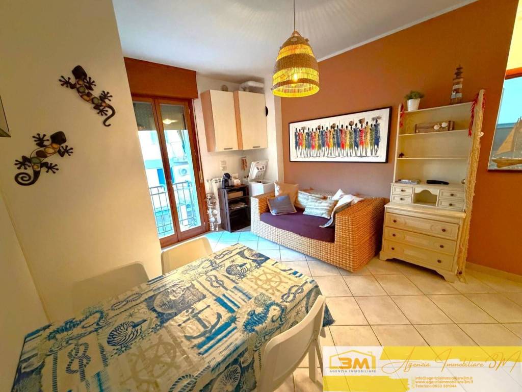 appartamento in vendita a Comacchio in zona Lido degli Scacchi