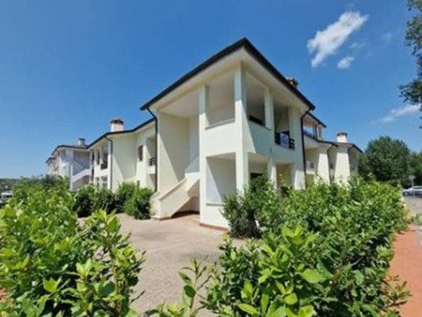 casa indipendente in vendita a Comacchio in zona Lido degli Scacchi