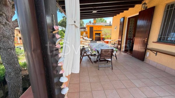 casa indipendente in vendita a Comacchio in zona Lido delle Nazioni