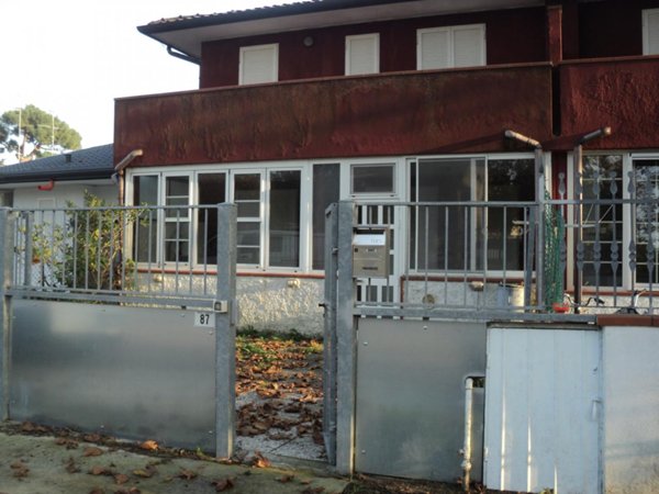 casa indipendente in vendita a Comacchio in zona Lido delle Nazioni