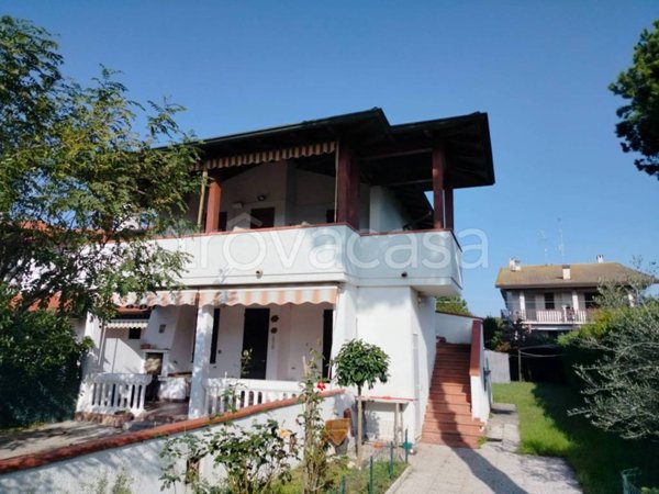 casa indipendente in vendita a Comacchio in zona Lido delle Nazioni