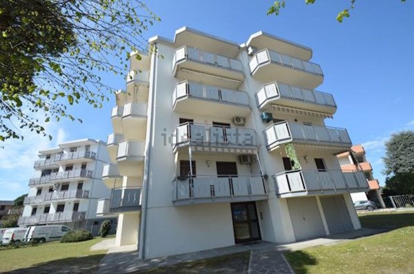 appartamento in vendita a Comacchio in zona Lido delle Nazioni