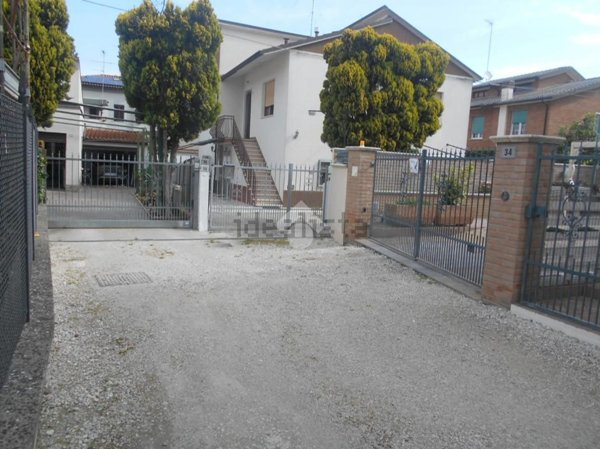casa indipendente in vendita a Comacchio in zona Porto Garibaldi