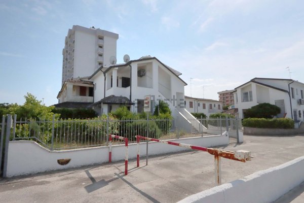 casa indipendente in vendita a Comacchio in zona Lido degli Scacchi