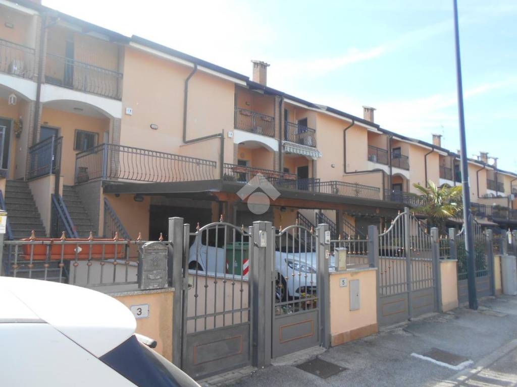 casa indipendente in vendita a Comacchio in zona Porto Garibaldi
