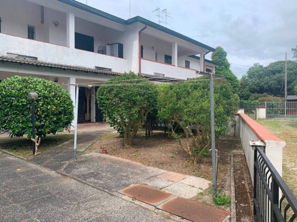 casa indipendente in vendita a Comacchio in zona Lido delle Nazioni