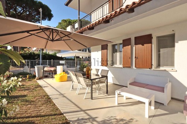 casa indipendente in vendita a Comacchio in zona Lido di Spina