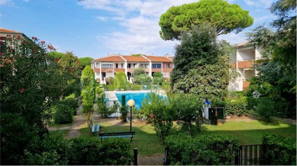 casa indipendente in vendita a Comacchio in zona Lido di Spina