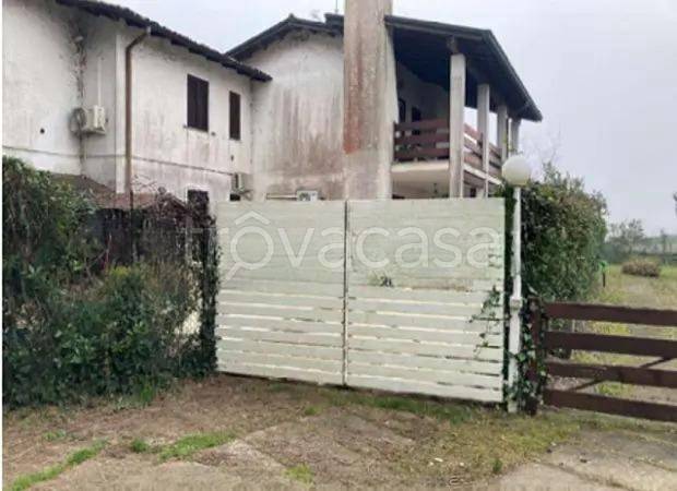 appartamento in vendita a Comacchio in zona Lido di Spina