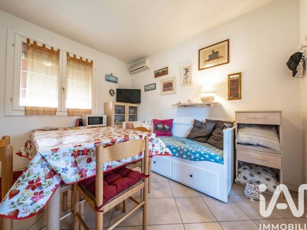 casa indipendente in vendita a Comacchio in zona Lido delle Nazioni