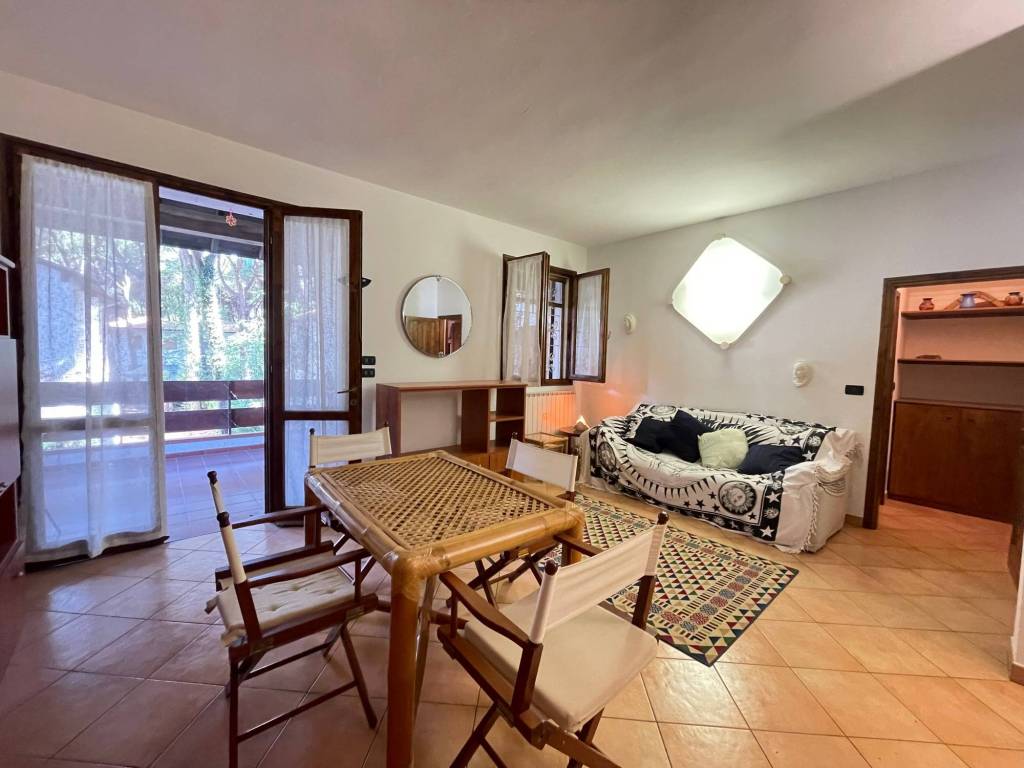 casa indipendente in vendita a Comacchio in zona Lido di Spina