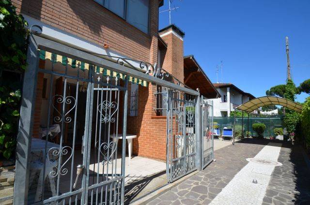 casa indipendente in vendita a Comacchio in zona Lido delle Nazioni