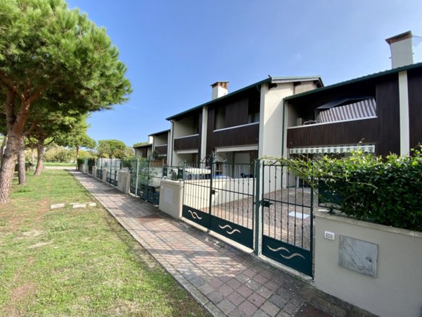 appartamento in vendita a Comacchio in zona Volania
