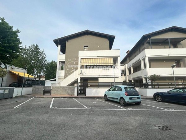 appartamento in vendita a Comacchio in zona Lido degli Estensi