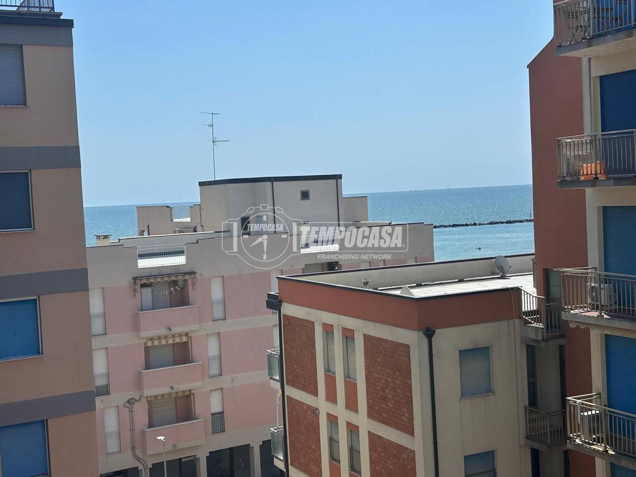 appartamento in vendita a Comacchio in zona Lido degli Scacchi