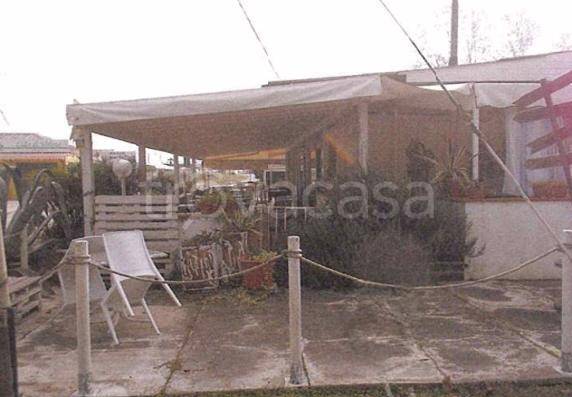 negozio in vendita a Comacchio in zona Lido di Volano