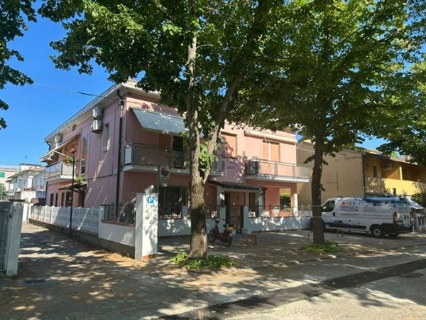appartamento in vendita a Comacchio in zona Porto Garibaldi