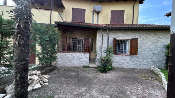 casa indipendente in vendita a Comacchio in zona Lido delle Nazioni