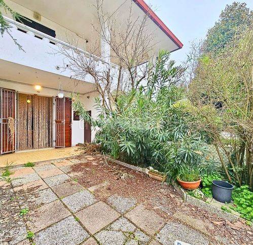 casa indipendente in vendita a Comacchio in zona Lido delle Nazioni