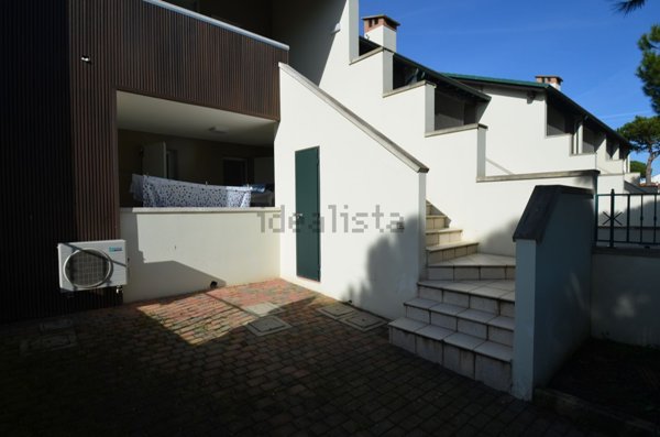 casa indipendente in vendita a Comacchio in zona Lido delle Nazioni