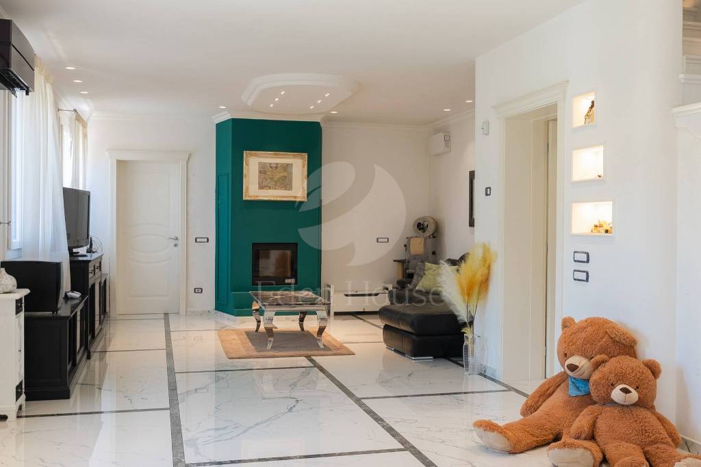 casa indipendente in vendita a Comacchio in zona San Giuseppe