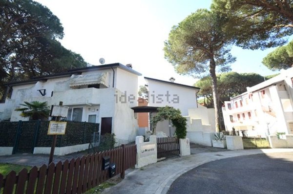 casa indipendente in vendita a Comacchio in zona Lido di Spina
